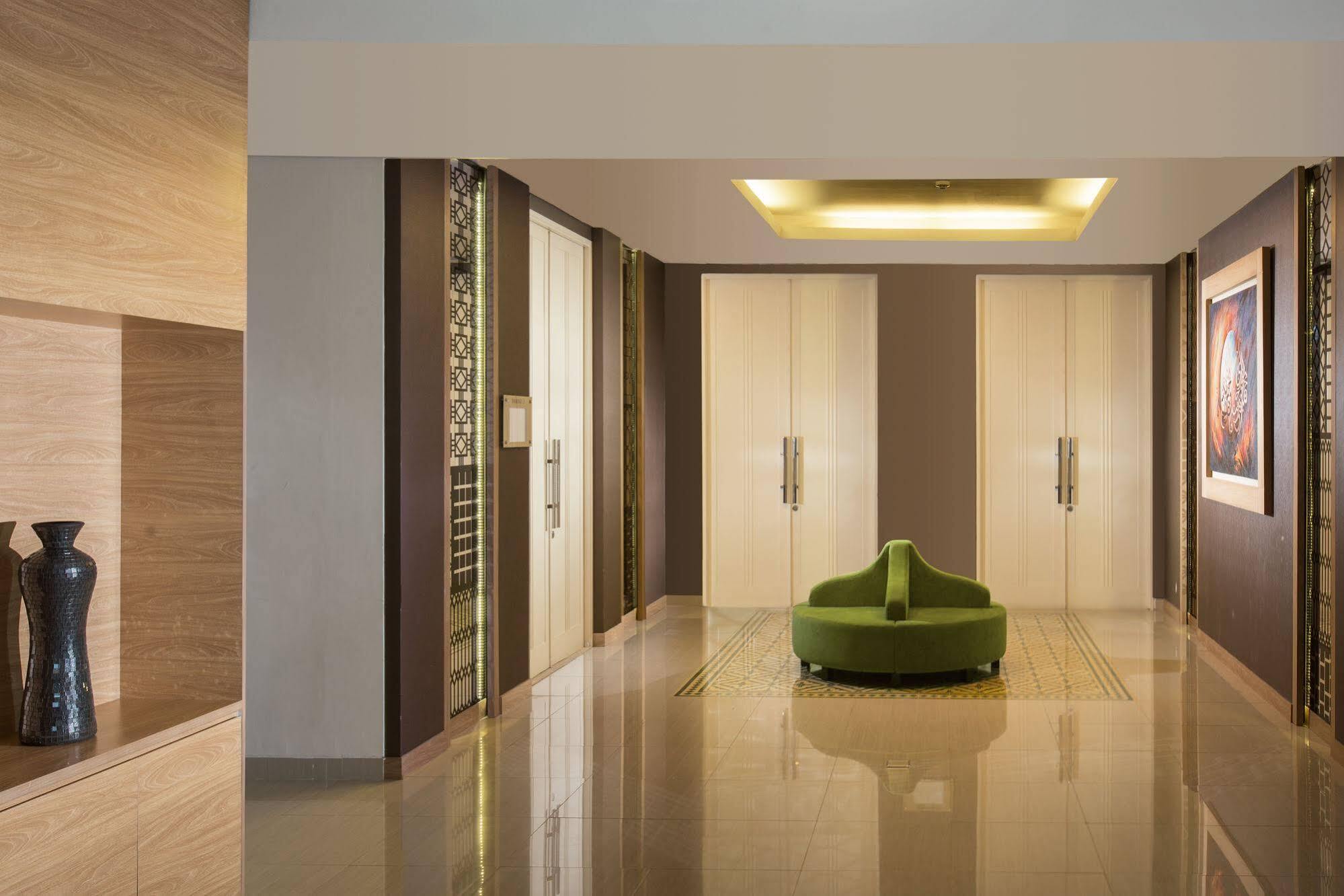 Khas Tugu Hotel Yogyakarta Esterno foto